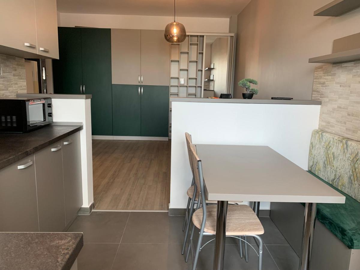 Tod Apartments Palas 雅西 外观 照片